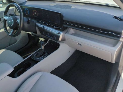 Used 2024 Hyundai Kona SEL FWD image 28