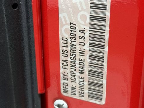 Used 2024 Jeep Wrangler Sport AWD/4WD image 27