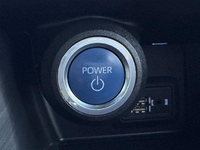 Used 2021 Toyota Venza Limited AWD/4WD image 19