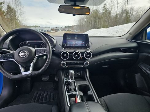 Used 2024 Nissan Sentra SV image 18