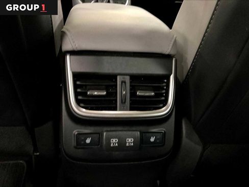 Used 2022 Subaru Legacy Limited image 34