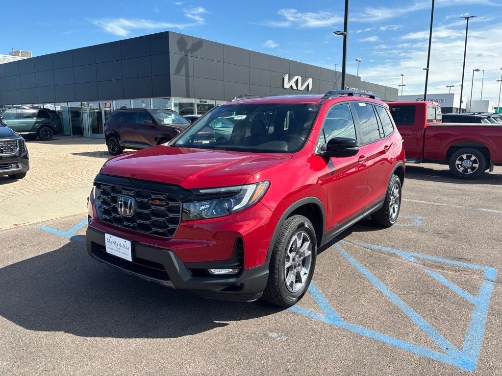 Used 2022 Honda Passport TrailSport image 1