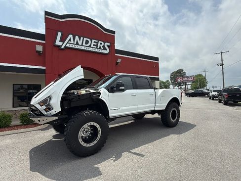 Used 2022 Ford F250 Lariat w/ Lariat Ultimate Package AWD/4WD image 67