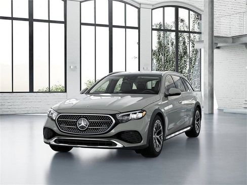 New 2026 Mercedes-Benz E 450 4MATIC All-Terrain Wagon image 41
