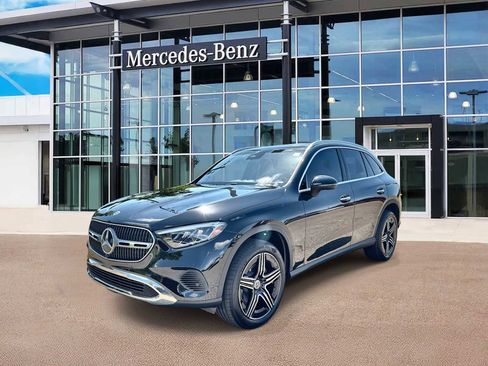 New 2026 Mercedes-Benz GLC 300 image 1