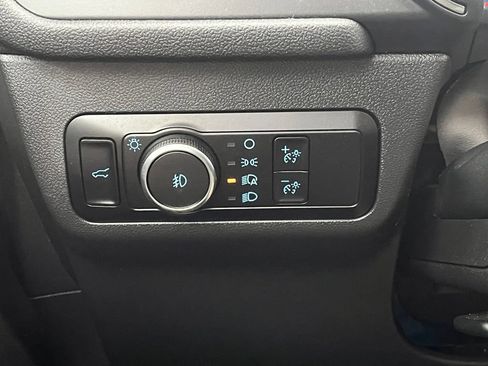 Used 2023 Ford Escape Platinum AWD/4WD image 25