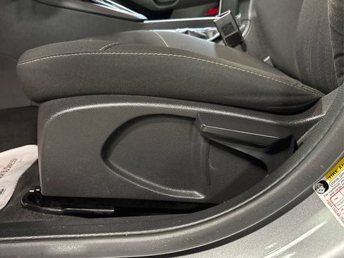 Used 2016 Ford Focus SE w/ Reverse Sensing Package image 28