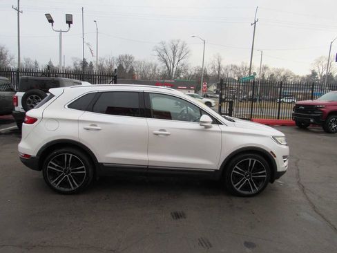 Used 2017 Lincoln MKC Reserve w/ Lincoln MKC Climate Package AWD/4WD image 4