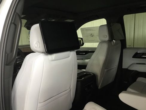 New 2026 Chevrolet Tahoe Premier image 48