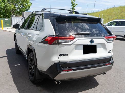 Used 2024 Toyota RAV4 XSE w/ Advanced Technology Package AWD/4WD image 5
