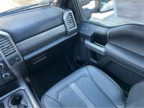 Used 2019 Ford F250 Platinum w/ Platinum Ultimate Package image 14