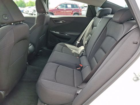 Used 2023 Chevrolet Malibu LS w/ Driver Confidence Package FWD image 10