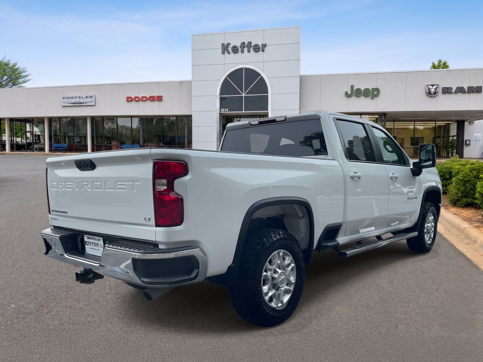 Used 2021 Chevrolet Silverado 2500 LT w/ Z71 Off-Road Package AWD/4WD image 6