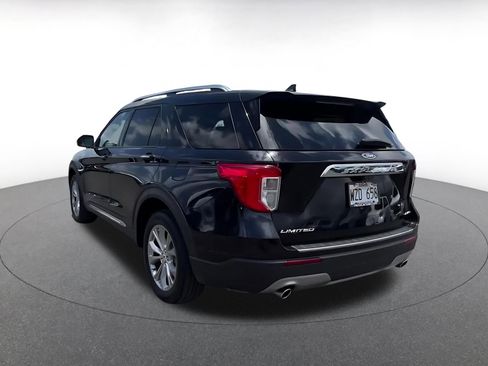 Used 2024 Ford Explorer Limited AWD/4WD image 11