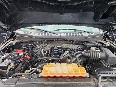 Used 2015 Ford F150 Lariat w/ Equipment Group 502A Luxury image 24