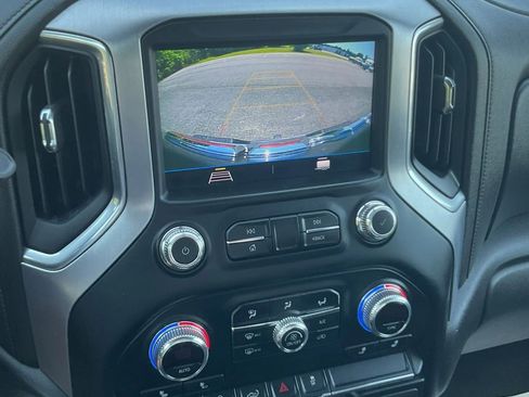 Used 2022 GMC Sierra 3500 SLE w/ SLE Convenience Package AWD/4WD image 48