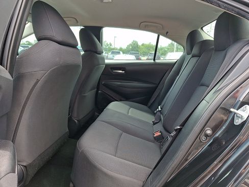 Used 2021 Toyota Corolla LE FWD image 8