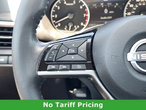 Certified 2024 Nissan Altima 2.5 SV w/ SV Premium Package FWD image 28