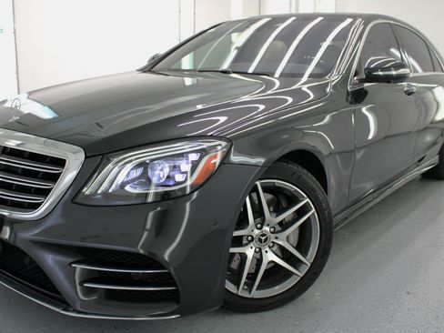 Used 2018 Mercedes-Benz S 560 Sedan image 13
