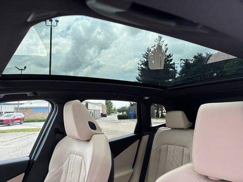 New 2026 BMW X3 xDrive30i w/ Premium Package AWD/4WD image 17