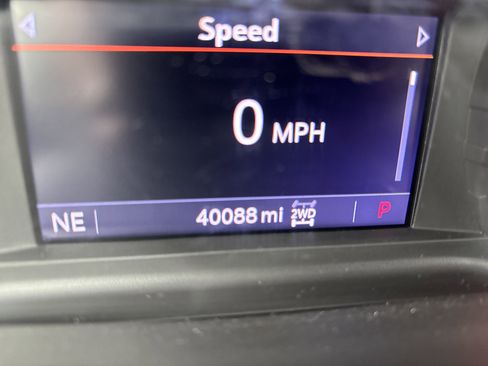 Used 2022 Chevrolet Silverado 1500 RST image 22