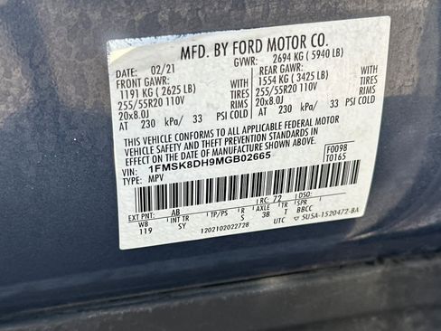 Certified 2021 Ford Explorer XLT w/ Equipment Group 202A AWD/4WD image 32