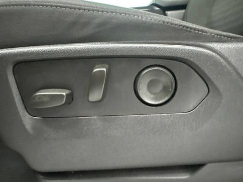 Used 2025 Chevrolet Silverado 1500 Custom AWD/4WD image 10