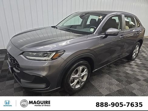 Used 2023 Honda HR-V LX image 9