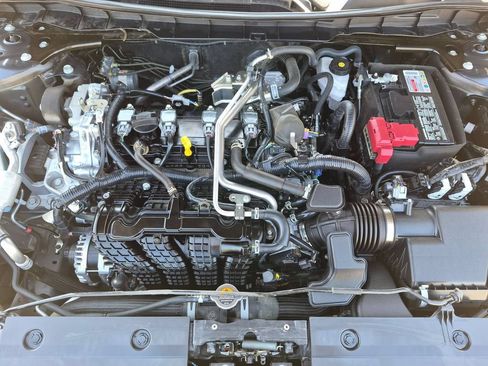 Used 2025 Nissan Altima 2.5 SV FWD image 34