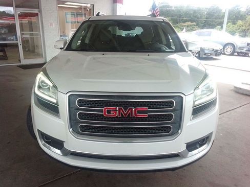 Used 2017 GMC Acadia Limited SLT AWD/4WD image 3