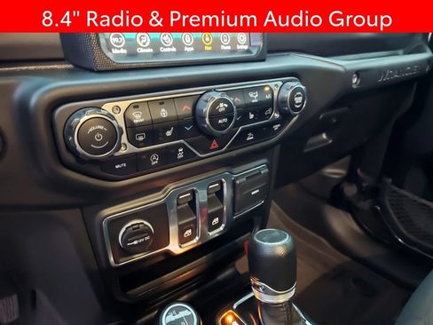 Used 2023 Jeep Wrangler Sport AWD/4WD image 10