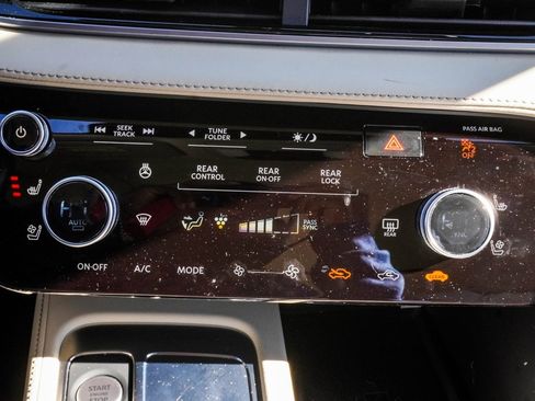 Certified 2022 INFINITI QX60 Sensory w/ Vision Package image 27