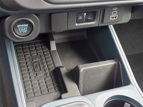 New 2025 Ford Maverick Tremor image 24