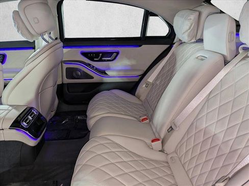 New 2026 Mercedes-Benz S 580 4MATIC Sedan image 18