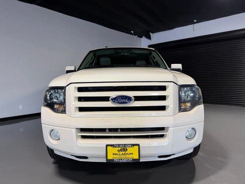Used 2007 Ford Expedition EL Limited RWD image 2