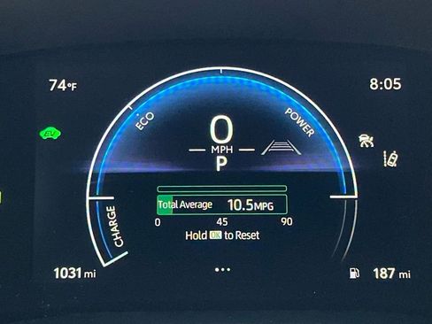 Used 2026 Toyota Camry SE w/ Multimedia Upgrade Package image 16