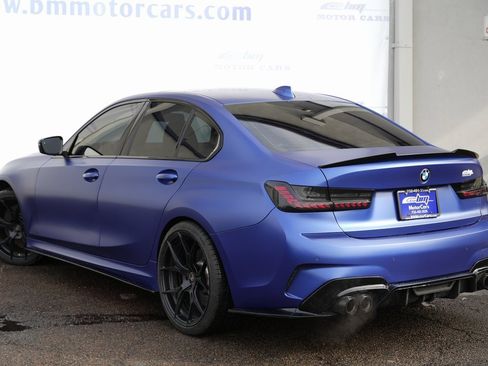 Used 2022 BMW 330i xDrive Sedan w/ M Sport Package image 5
