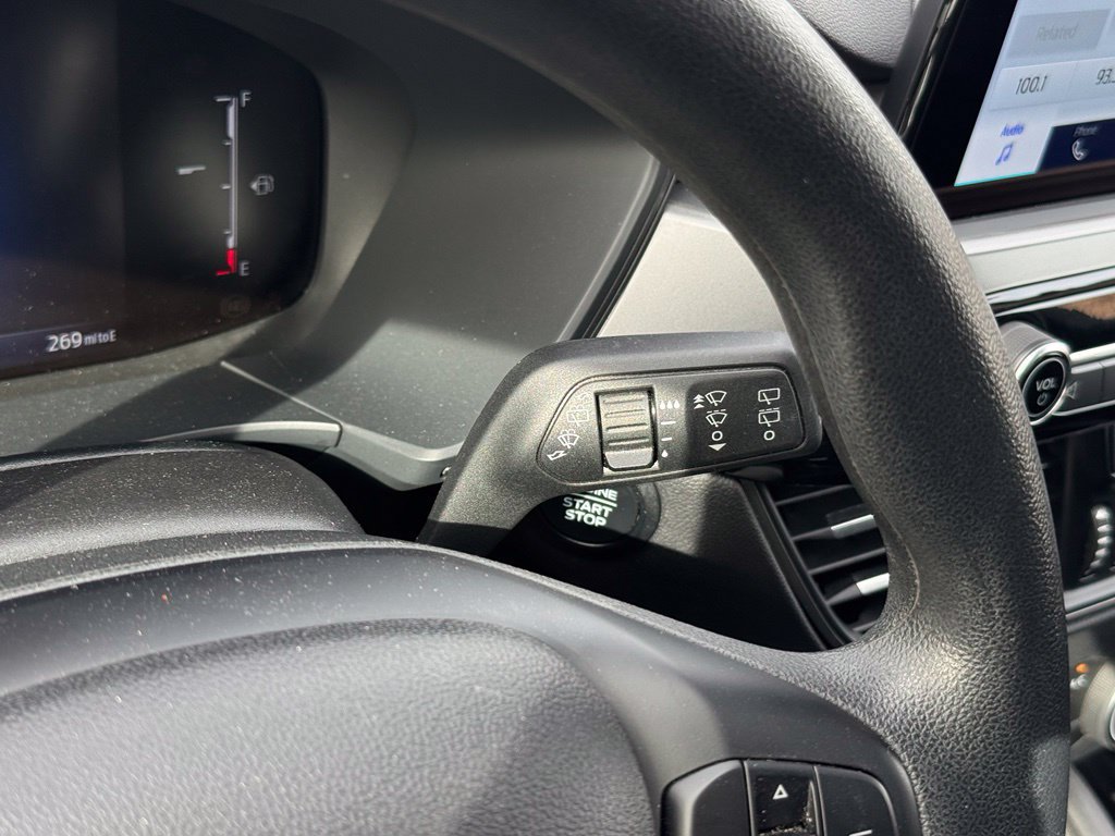 Used 2025 Ford Escape Active AWD/4WD image 33
