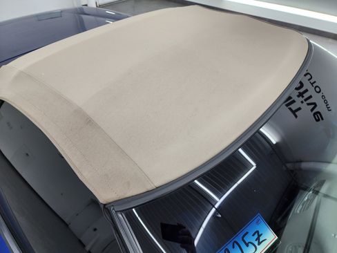 Used 2004 Chevrolet Corvette Convertible w/ Preferred Equipment Group image 4