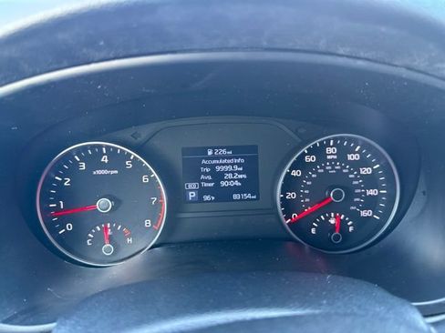 Used 2022 Kia Sportage LX w/ LX FWD Value Edition Package image 19