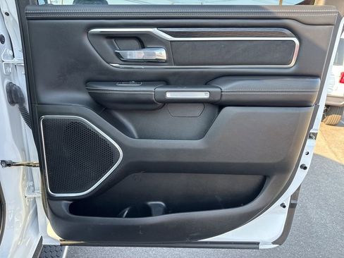 Used 2023 RAM 1500 Laramie AWD/4WD image 17