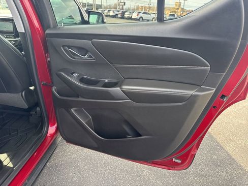Used 2019 Chevrolet Traverse LT w/ LT Premium Package image 42