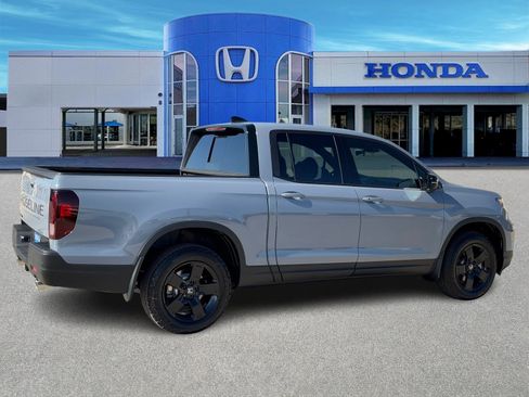 New 2026 Honda Ridgeline Black Edition image 7