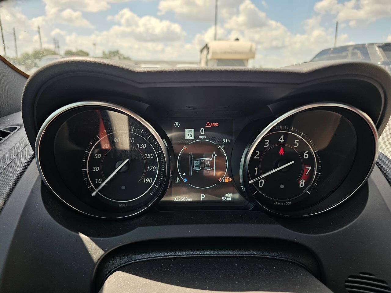 Used 2020 Jaguar F-TYPE Convertible RWD image 8