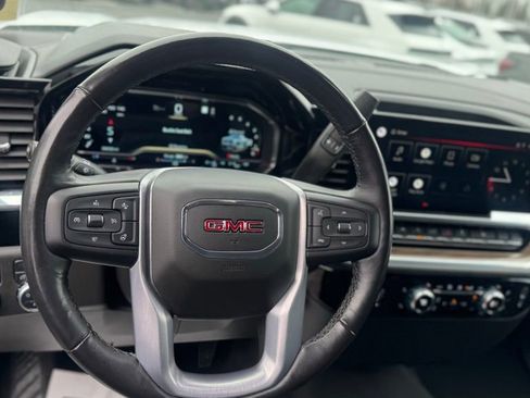 Used 2022 GMC Sierra 1500 Elevation AWD/4WD image 17