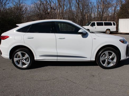 New 2025 Audi Q5 2.0T Premium Plus image 9