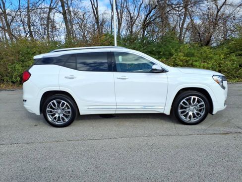 Used 2023 GMC Terrain Denali w/ LPO, Floor Liner Package image 29