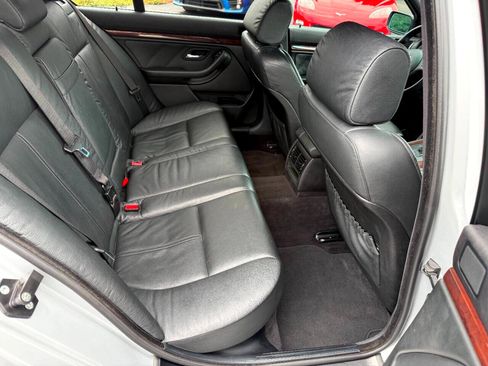 Used 2003 BMW 540i 540iA 4dr Sdn 5-Spd Auto image 45