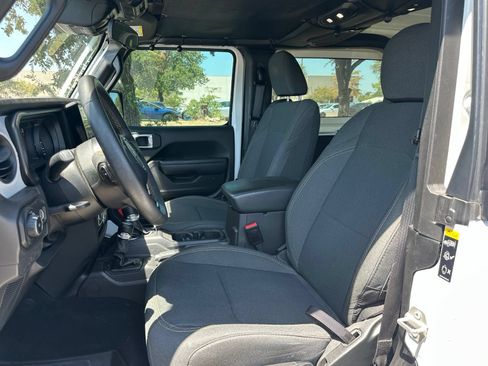 Used 2024 Jeep Wrangler Sport AWD/4WD image 3
