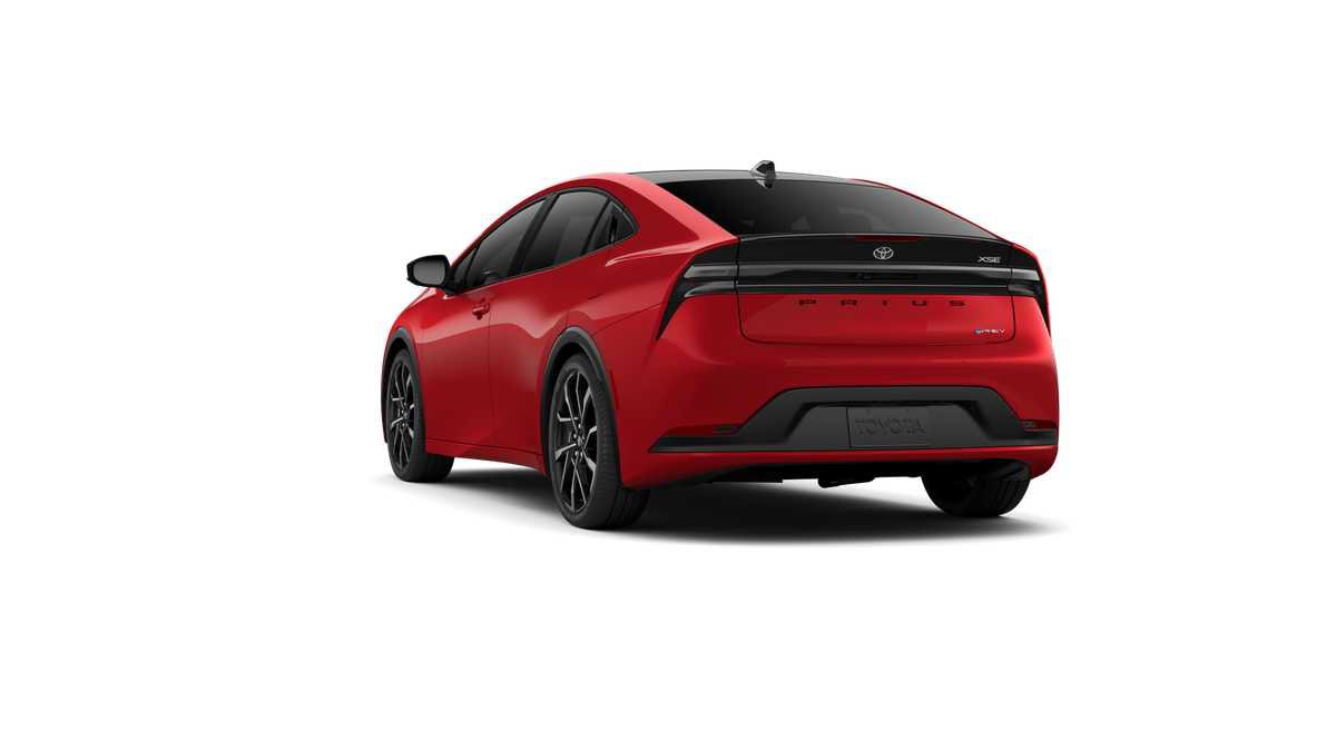 New 2027 Toyota Prius Plug-In Hybrid FWD image 7